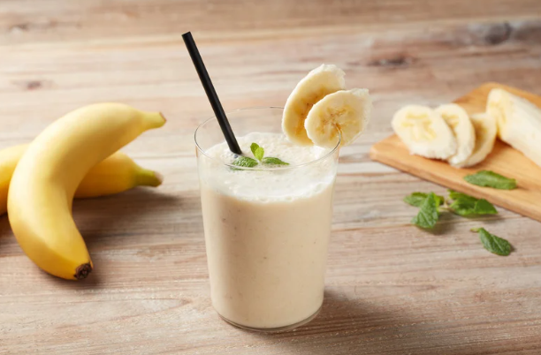 snack pisang anak, mpasi pisang, ide camilan sehat bayi, resep pisang untuk anak, pancake pisang, banana bread homemade, kolak pisang bayi, olahan pisang sehat